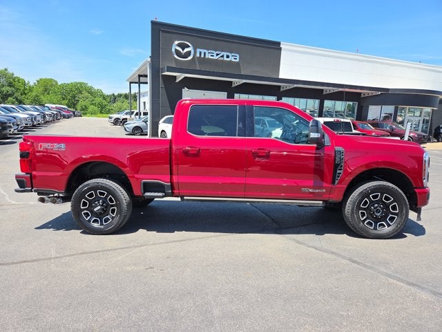 2025 Ford F-350 Super Duty Platinum