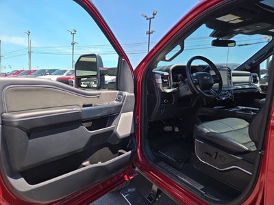 2025 Ford F-350 Super Duty Platinum
