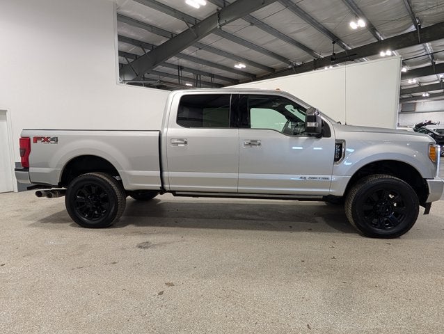 2017 Ford F-350 Super Duty Platinum