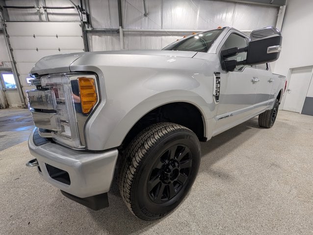 2017 Ford F-350 Super Duty Platinum