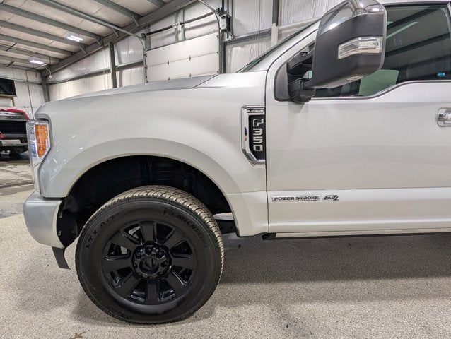2017 Ford F-350 Super Duty Platinum