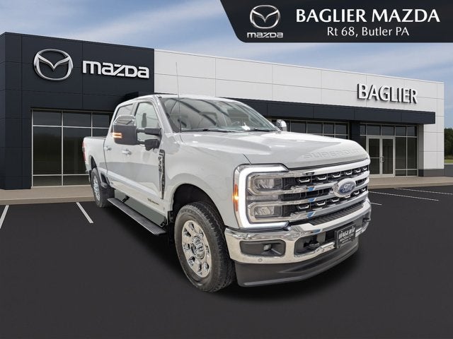 2025 Ford F-350 Super Duty LARIAT