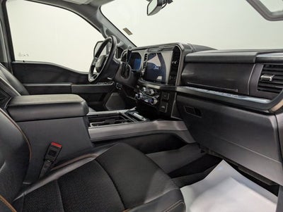 2025 Ford F-350 Super Duty LARIAT