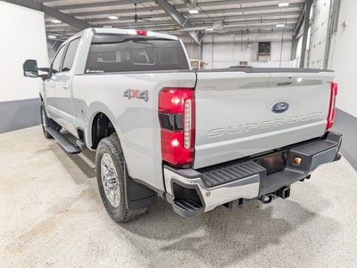 2025 Ford F-350 Super Duty LARIAT