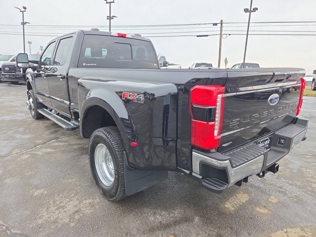 2025 Ford F-350 Super Duty LARIAT