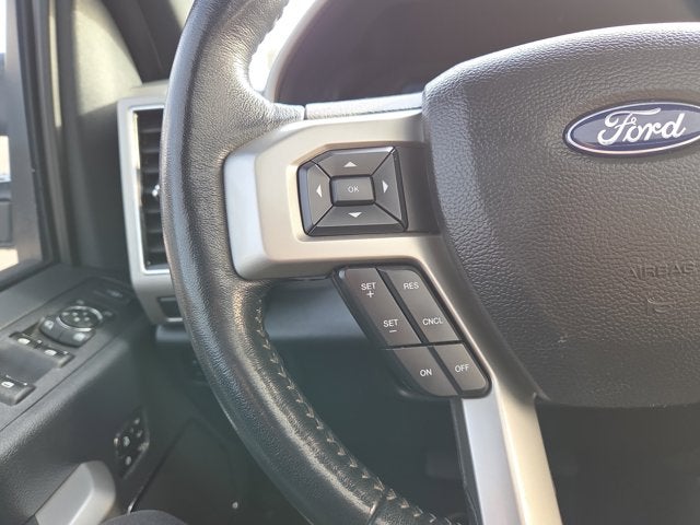 2022 Ford F-350 Super Duty LARIAT