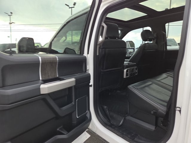 2020 Ford F-350 Super Duty LARIAT