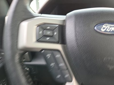 2020 Ford F-350 Super Duty LARIAT