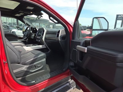 2022 Ford F-350 Super Duty LARIAT