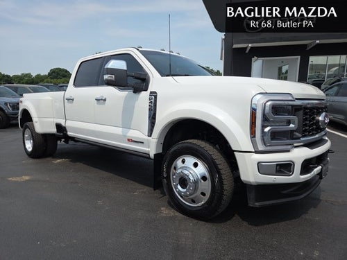 2025 Ford F-450 Super Duty Platinum