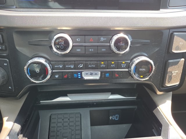 2025 Ford F-450 Super Duty Platinum