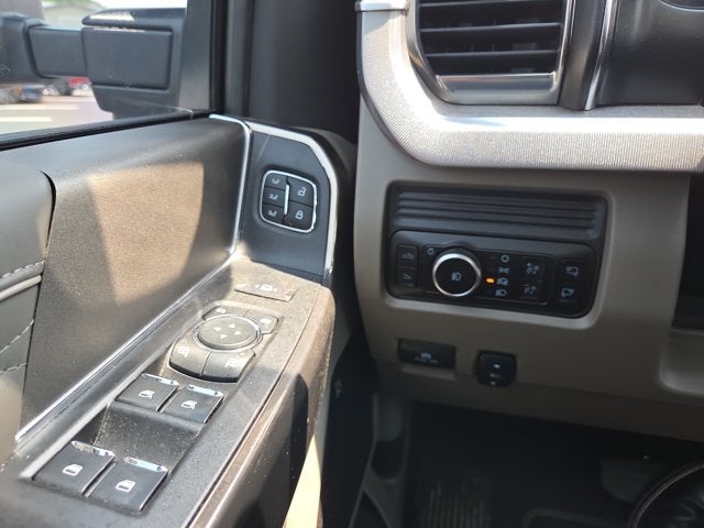 2025 Ford F-450 Super Duty Platinum