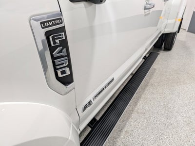 2022 Ford F-450 Super Duty Limited