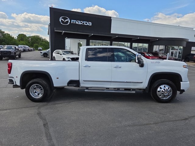 2025 Chevrolet Silverado 3500HD High Country