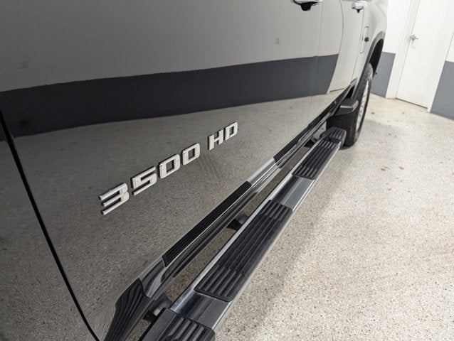 2023 Chevrolet Silverado 3500HD High Country