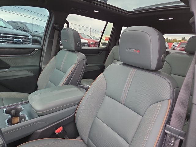 2024 GMC Acadia AWD AT4
