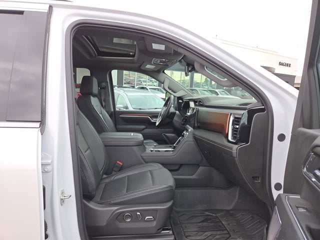 2025 GMC Sierra 3500HD Denali