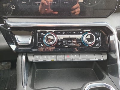 2025 GMC Sierra 3500HD Denali