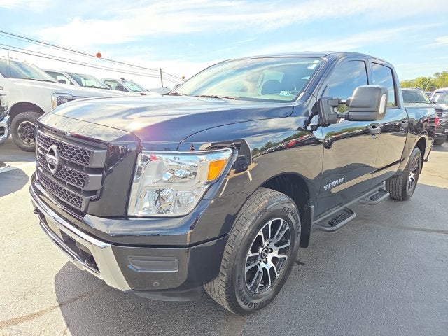 2024 Nissan Titan SV