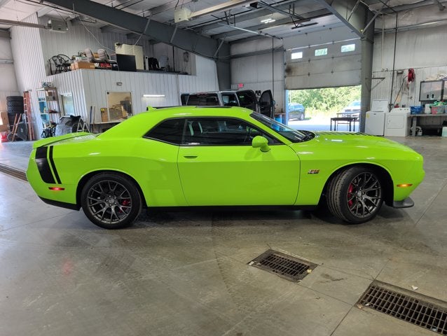 2015 Dodge Challenger SRT 392