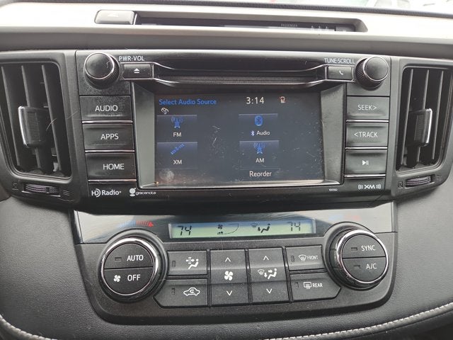 2017 Toyota RAV4 XLE