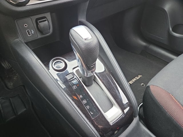 2020 Nissan Versa SR