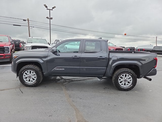 2026 Toyota Tacoma 4WD SR5