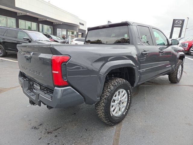 2026 Toyota Tacoma 4WD SR5