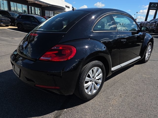 2016 Volkswagen Beetle Base