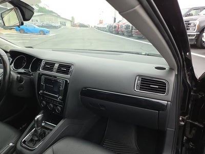 2017 Volkswagen Jetta 1.8T SEL
