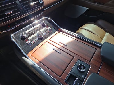 2024 Lincoln Navigator L Reserve