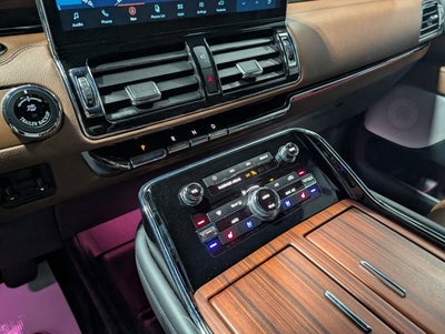 2024 Lincoln Navigator L Reserve