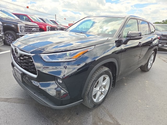 2021 Toyota Highlander LE