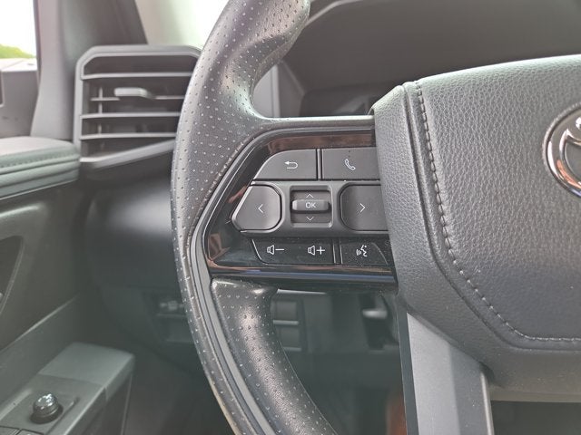2023 Toyota Tundra 4WD SR
