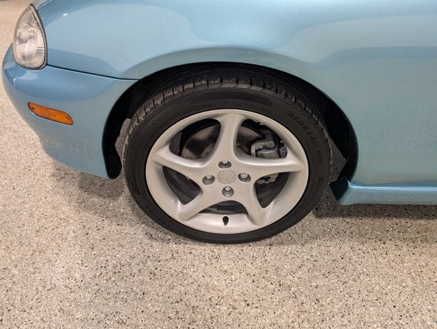 2002 Mazda Mazda MX-5 Miata LS