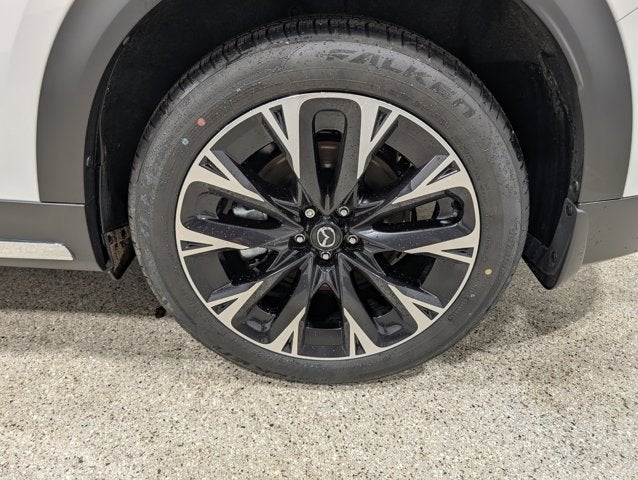 2026 Mazda Mazda CX-90 Plug-In Hybrid Premium Plus AWD