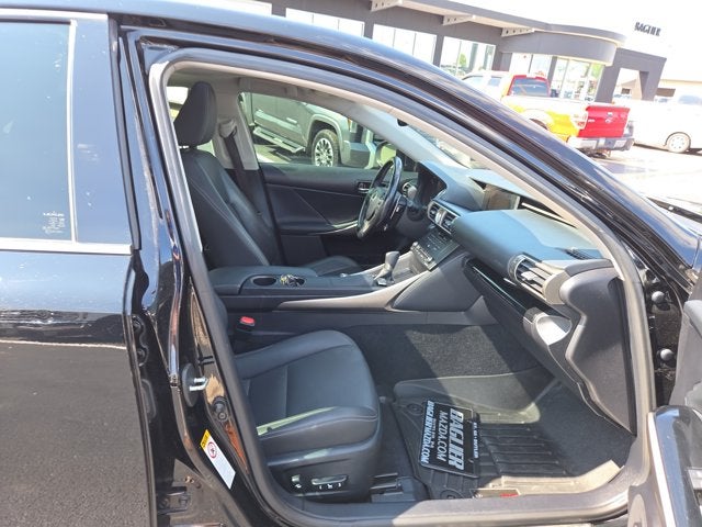2016 Lexus IS 300 