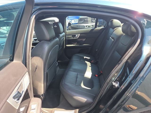 2015 Jaguar XF V6 Sport