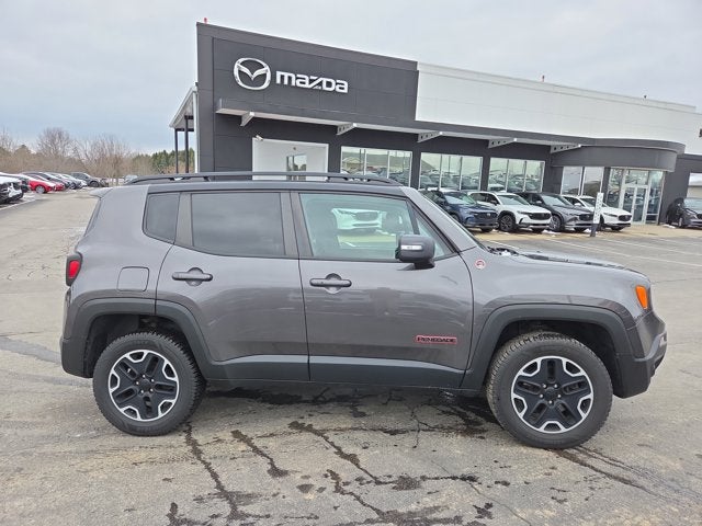 2016 Jeep Renegade Trailhawk